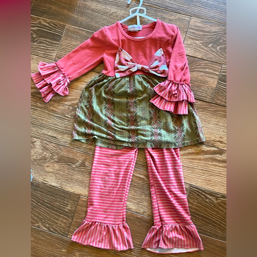 Matching set size 4 toddler